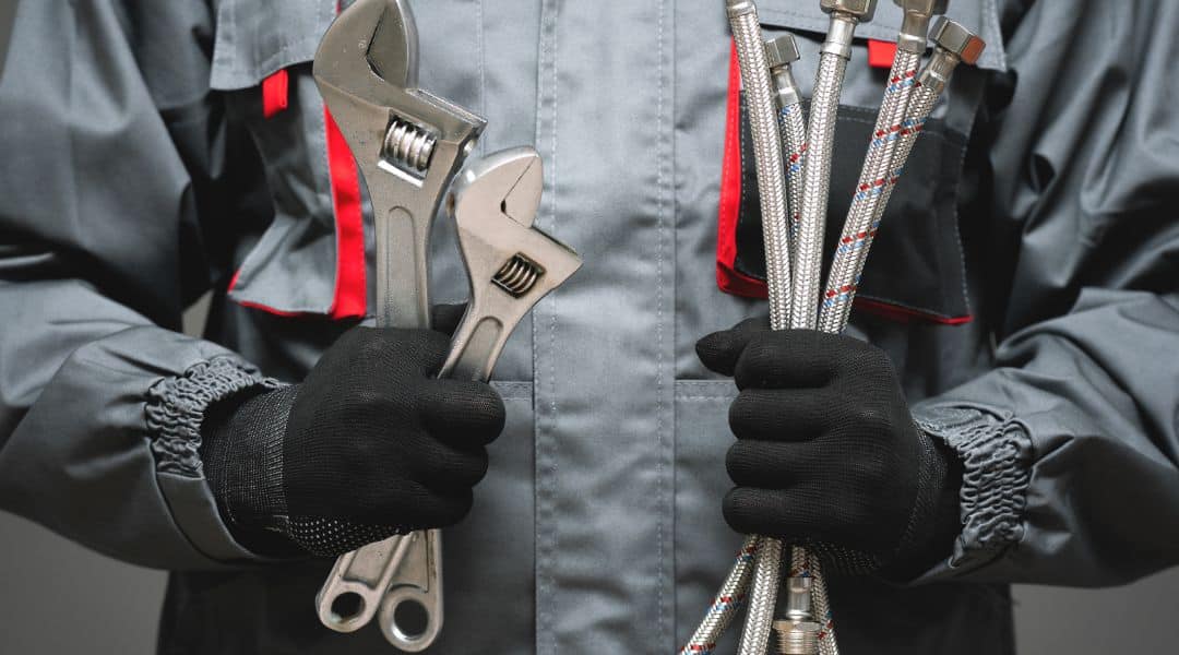 Don't Get Swindled! Why Hiring a Licensed Plumber Matters